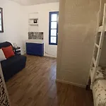 Privee Chez L'habitant, Les Maisons De Gaia Πανσιόν Tuchan