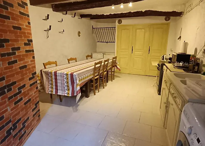 Privée Chez L'habitant, Les Maisons De Gaia Tuchan