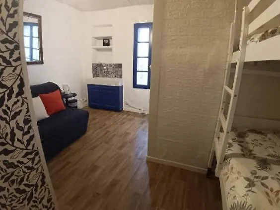 Privée Chez L'habitant, Les Maisons De Gaia Affittacamere Tuchan