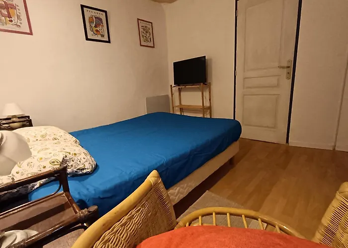 Privée Chez L'habitant, Les Maisons De Gaia Affittacamere
